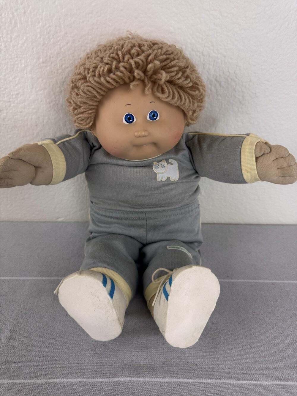 Vintage 1986 Cabbage Patch Kids Boy Doll Curly Blonde Hair Blue Eyes Tooth 16”